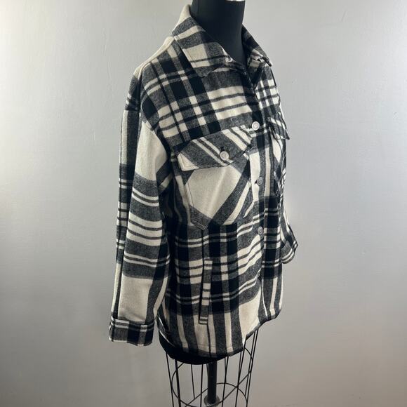 ZARA White Black Wool Blend Flannel Shacket Plaid Pockets Front Button Size XS - Picture 5 of 10